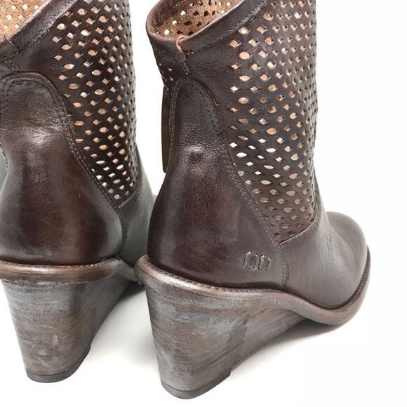 NWT Bed Stu Brown Leather Cobbler Duchess Perforated Wedge Boots Women size 8 - Picture 4 of 7